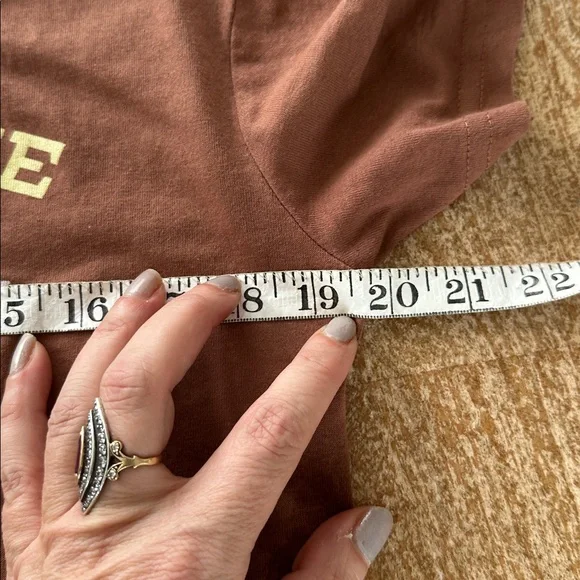 Yellowstone Ranch T - Picture 5 of 7